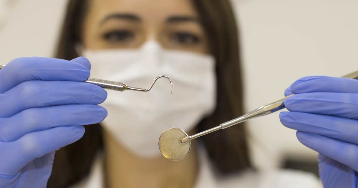 How to Whiten Sensitive Teeth: a Clinical Approach for Predictable Results